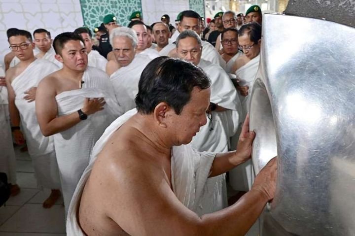 Presiden Prabowo Subianto Tunaikan Umrah dan Masuk Ka'bah, Didoakan untuk Keberkahan Bangsa