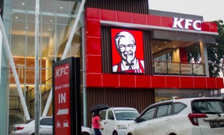 FAST Jual 15% Saham Jagonya Ayam Indonesia ke Shankara Fortuna Nusantara Senilai Rp54,44 M