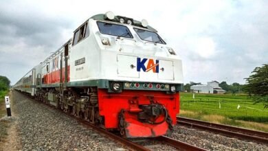 KAI Commuter Pastikan Operasional Normal, KAI Terapkan BLB di Stasiun Jatinegara