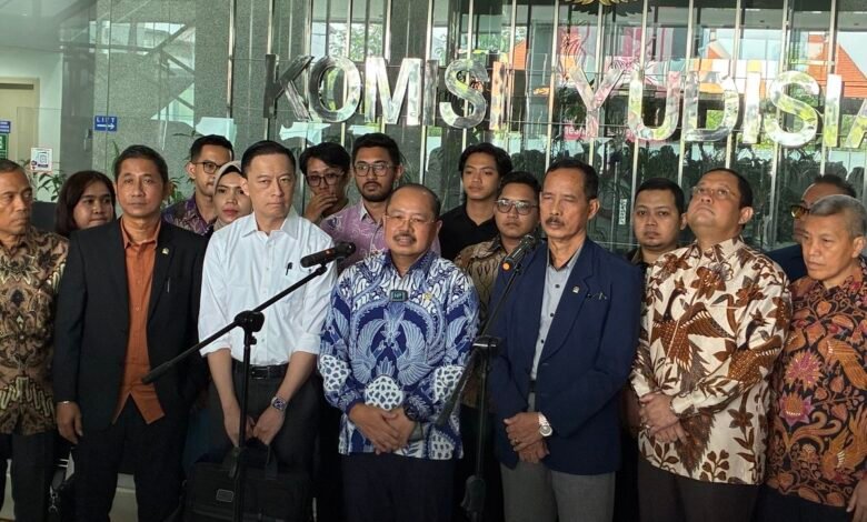 Komisi Yudisial Prioritaskan Laporan Tom Lembong, Soroti Dugaan Pelanggaran Etik Hakim