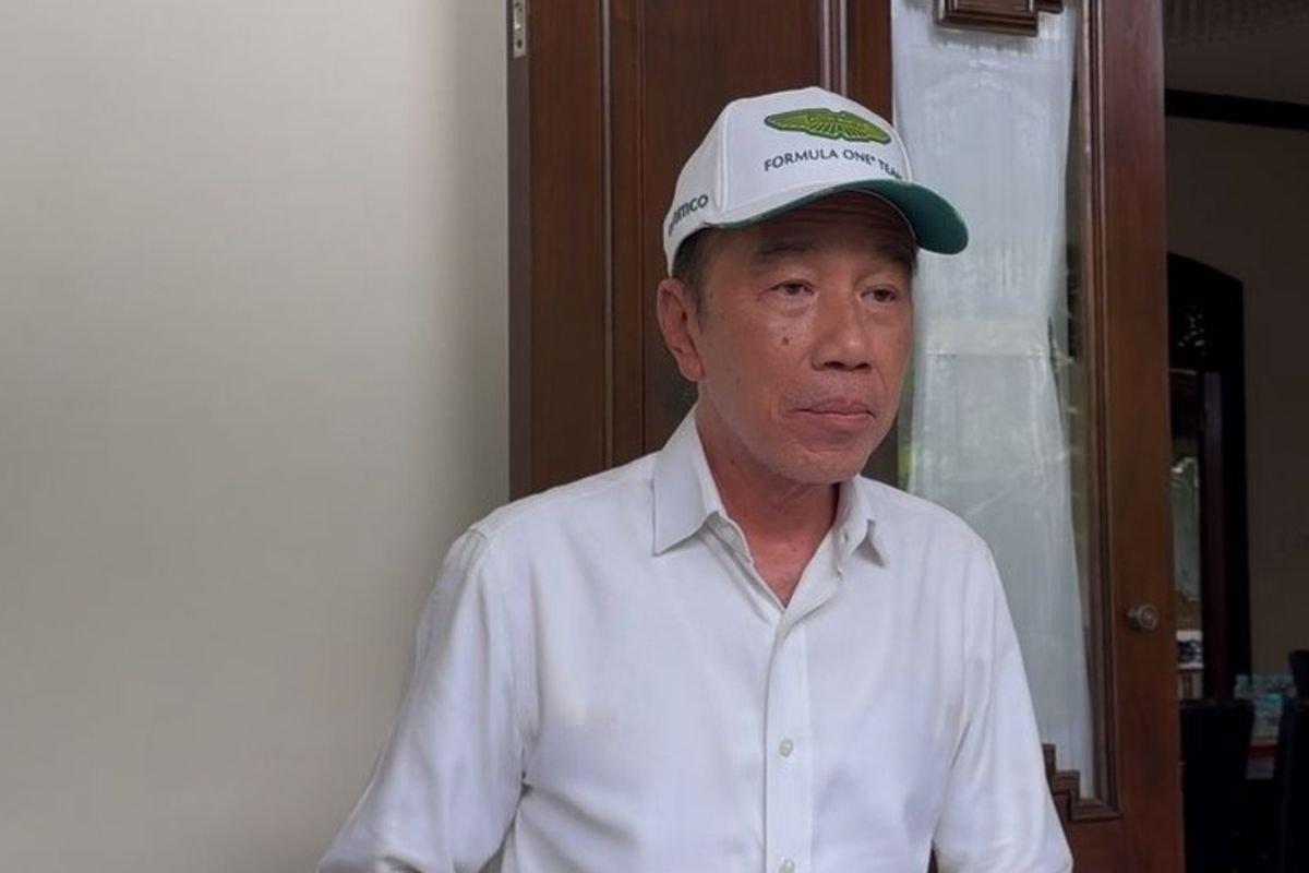 Joko Widodo Jelaskan Alasan Gibran Rakabuming Raka Absen di Pelantikan Menteri Prabowo Subianto