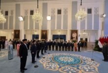 Presiden Prabowo Subianto Resmi Lantik Djamari Chaniago Jadi Menko Polkam, Erick Thohir Menpora