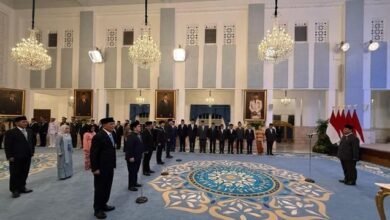 Presiden Prabowo Subianto Resmi Lantik Djamari Chaniago Jadi Menko Polkam, Erick Thohir Menpora