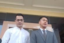 Sidang Perdana Perceraian Eza Gionino dan Meiza Aulia Digelar di PA Cibinong, Bahas Mediasi dan Hak Asuh Anak