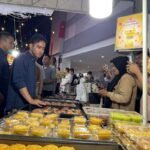 Wapres Gibran Blusukan ke Pos Siskamling dan Sentra Kue Subuh Pasar Senen