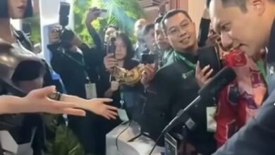 AHY Tanya Robot AI Cara Indonesia Maju, Jawabannya Bikin Heboh di Forum IISF 2025