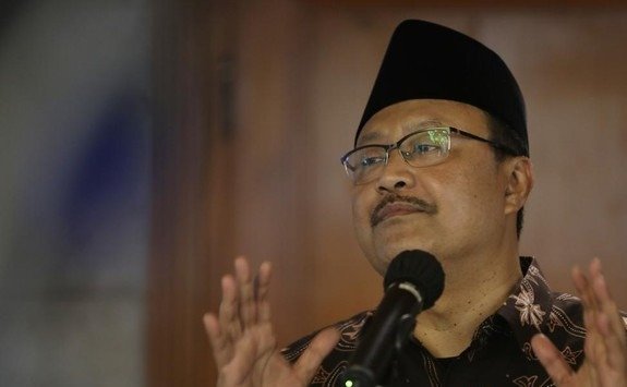 BLTS Rp300 Ribu Cair Bulan Ini, Gus Ipul Pastikan 35 Juta Keluarga Terima Bantuan dari Pemerintah