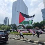 Ribuan Massa Padati Monas dalam Aksi “Indonesia Lawan Genosida” Dukung Palestina Merdeka