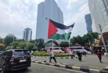Ribuan Massa Padati Monas dalam Aksi “Indonesia Lawan Genosida” Dukung Palestina Merdeka
