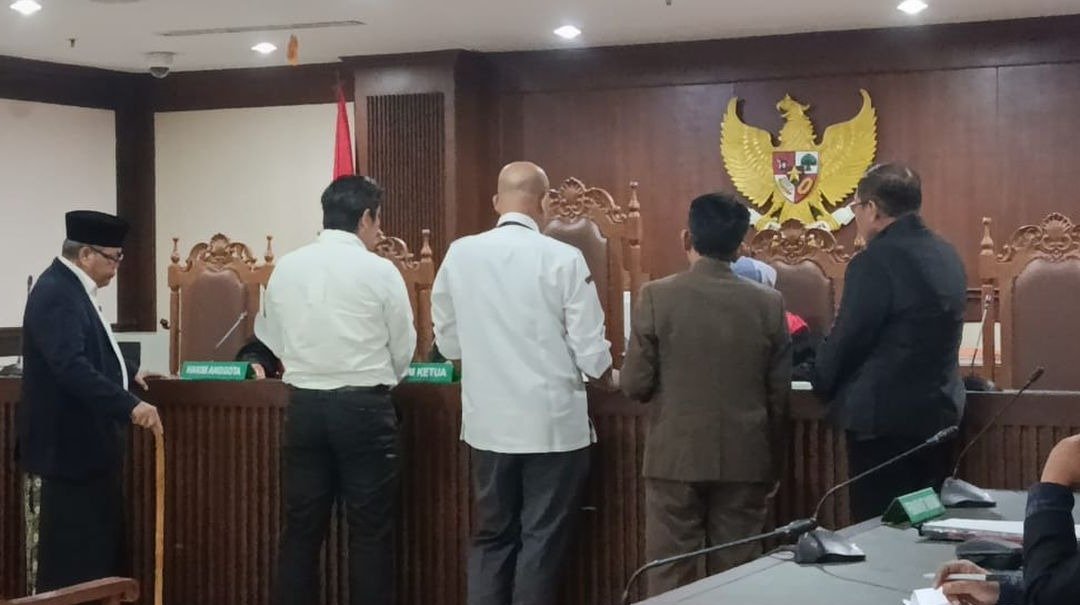 Sidang Gugatan Perdata soal Ijazah SMA Gibran Rakabuming Ditunda, Penggugat Keberatan Kuasa Ganda KPU
