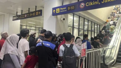 Kepadatan Penumpang di Stasiun Manggarai Imbas Warga Menuju Monas Rayakan HUT ke-80 TNI
