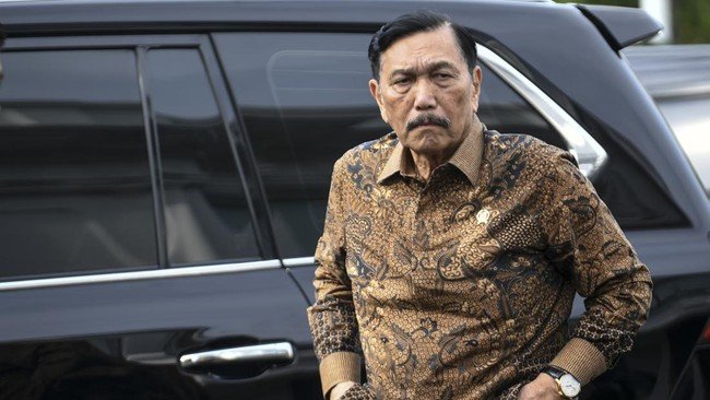 Luhut Ingatkan Menkeu Jangan Ambil Anggaran MBG Tak Terserap, Tegaskan Program Harus Jalan