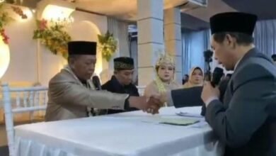 Pernikahan Mbah Tarman (74) dan Shela (24) Berujung Laporan Polisi, Mahar Cek Rp3 Miliar Disorot Keasliannya