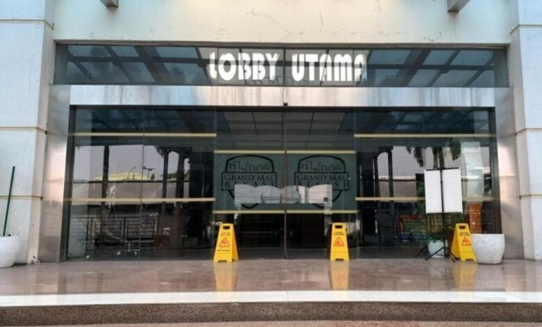 Grand Mall Bekasi Tutup, Ikon Pusat Belanja 2000-an Kini Hanya Tinggalkan Lorong Sepi