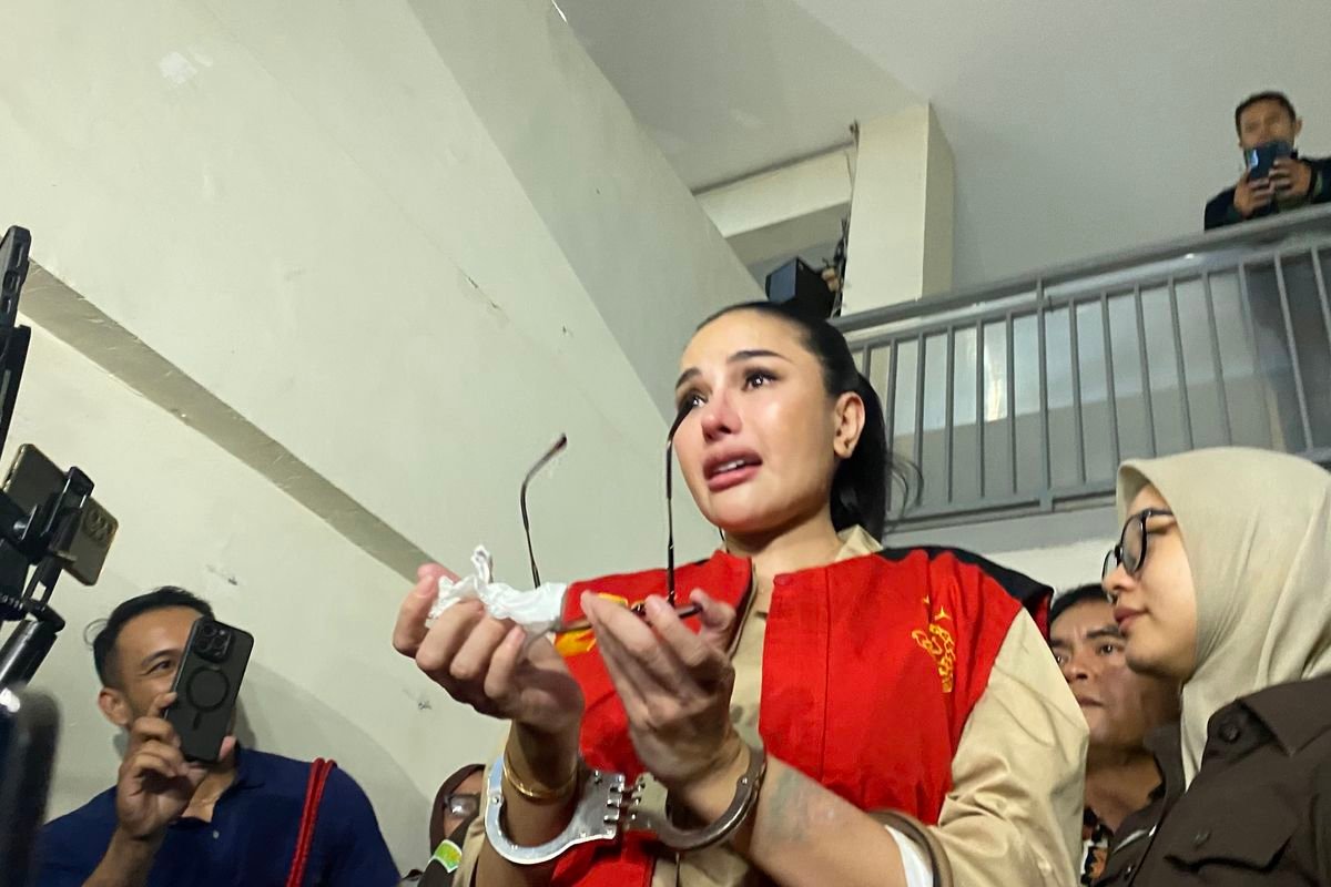 Nikita Mirzani Menangis Usai Sidang Duplik, Mengaku sangat merindukan anak-anaknya