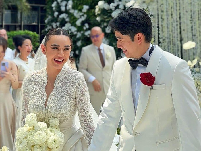 Amanda Manopo dan Kenny Austin Resmi Menikah, Pemberkatan Penuh Haru di Hotel Langham Jakarta