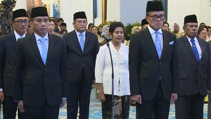 Presiden Prabowo Lantik Akhmad Wiyagus Jadi Wamendagri dan Benjamin Paulus Jadi Wamenkes