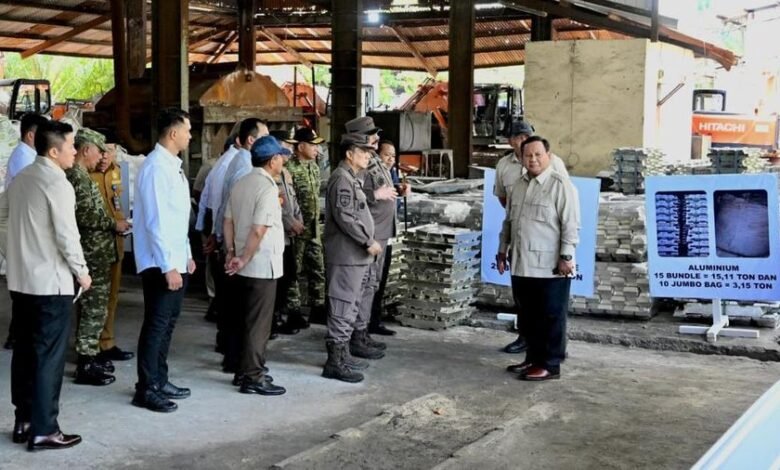 Presiden Prabowo Tinjau Smelter Sitaan Kasus Timah Rp 300 Triliun, Ungkap Temuan Mineral Tanah Jarang