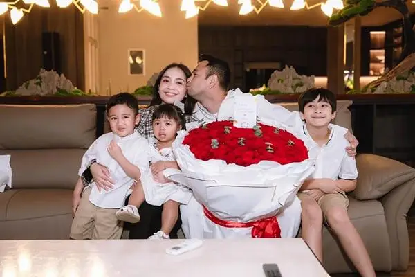Raffi Ahmad dan Nagita Slavina Rayakan Anniversary ke-11 di Amerika, Romantis dan Penuh Makna
