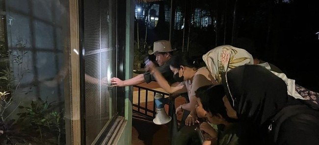 Wisata Malam “Night at the Ragunan Zoo” Resmi Dibuka, Warga Jakarta Antusias Nikmati Suasana Baru di Kebun Binatang
