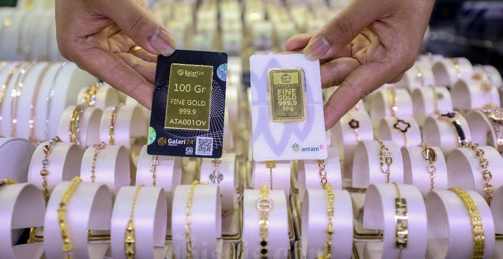Harga Emas Hari Ini 23 November 2025: Antam dan UBS Stagnan, Galeri24 Turun