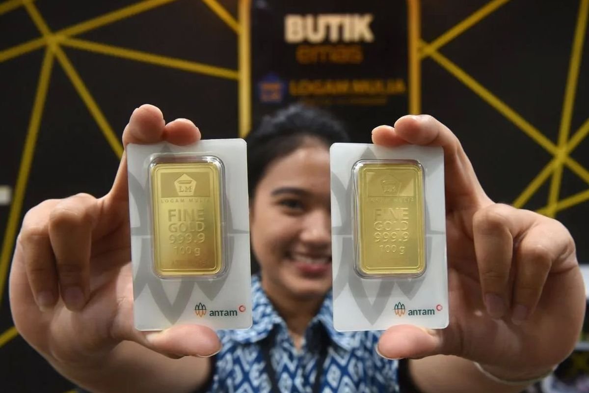 Harga Emas Antam Anjlok Rp29 Ribu per Gram, Berikut Daftar Harga Terbaru Semua Ukuran