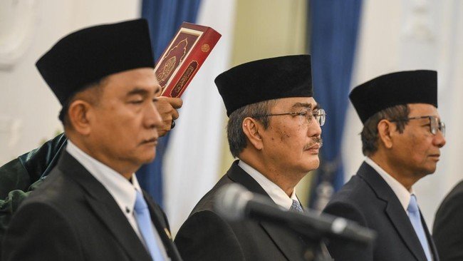 Presiden Prabowo Resmi Bentuk Komisi Reformasi Polri, Dipimpin Jimly Asshiddiqie