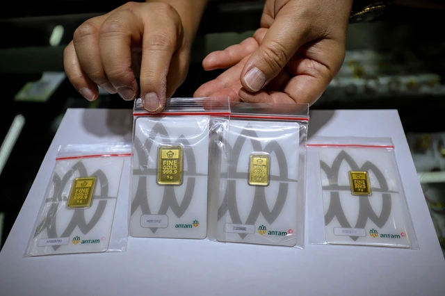 Harga Emas Antam Cetak Rekor Tertinggi Sepanjang Masa, Tembus Rp2.561.000 Juta per Gram