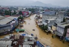 Hujan Deras Picu Banjir di Kabupaten Bandung: 34.497 Warga Terdampak, Ratusan Mengungsi