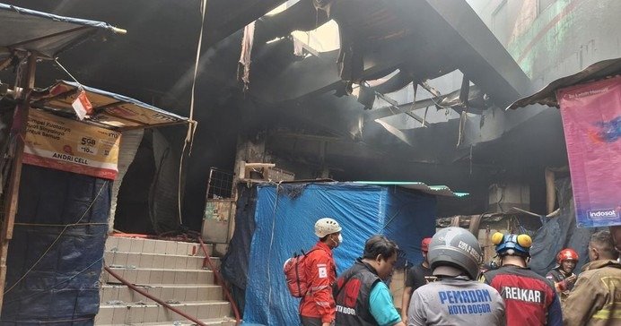 Kebakaran Pasar Anyar Bogor Hanguskan 20 Kios, Damkar Kerahkan 11 Mobil Pemadam