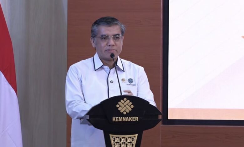 Menaker Yassierli Pastikan Upah Minimum Tetap Naik, PP Pengupahan 49/2025 Disebut Rumusan Terbaik untuk Buruh dan Industri