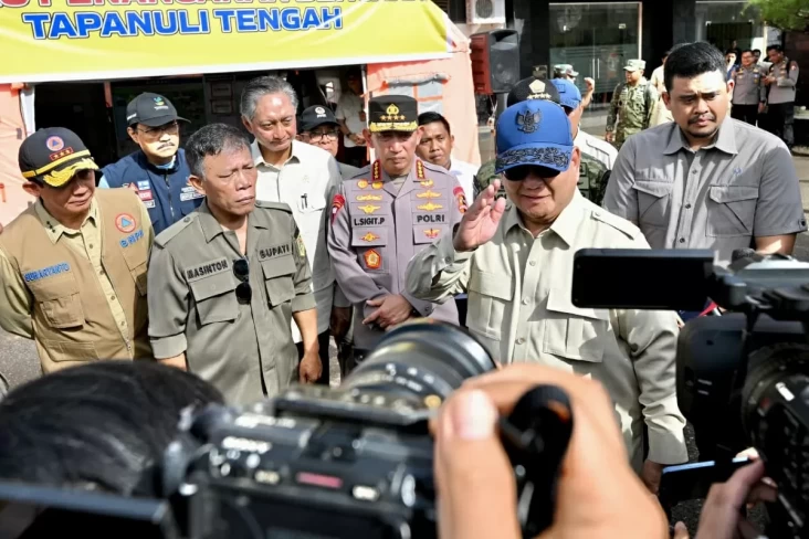 Presiden Prabowo Tinjau Lokasi Bencana di Sumatra dan Aceh: Prioritaskan Perbaikan Akses, Distribusi BBM, dan Bantuan Darurat