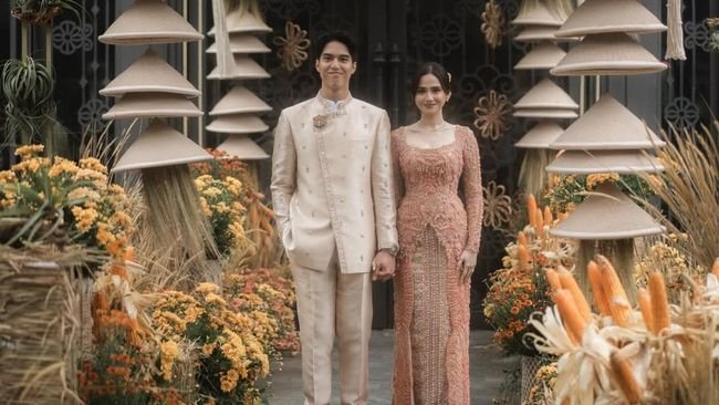 Lamaran El Rumi dan Syifa Hadju Digelar Intimate di Plataran Senayan