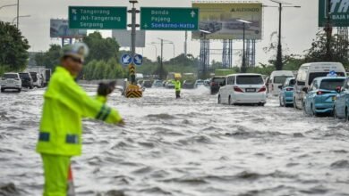 Tol Sedyatmo Arah Bandara Soekarno-Hatta Masih Tergenang, Lalu Lintas Melambat