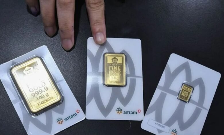 Harga Emas Antam Anjlok Jadi Rp2.570.000 per Gram Hari Ini, Buyback Turun Rp14.000