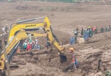 Korban Longsor Cisarua Bandung Barat Bertambah Jadi 17 Orang, BNPB: 11 Jenazah Teridentifikasi