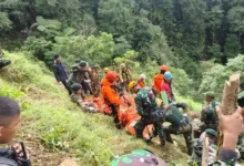 Tim SAR Temukan Korban Terakhir Pesawat ATR 42-500 di Gunung Bulusaraung