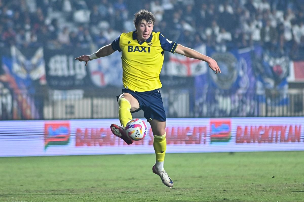 Oxford United Menang Dramatis Lewat Adu Penalti, Ole Romeny Antar Lolos ke Babak Empat Piala FA