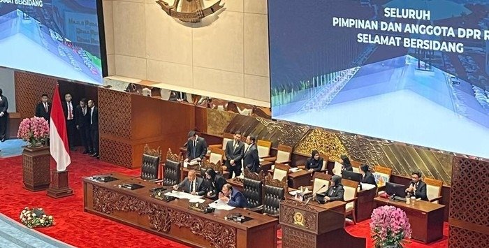 DPR Resmi Sepakati Thomas Djiwandono Jadi Deputi Gubernur BI dalam Rapat Paripurna