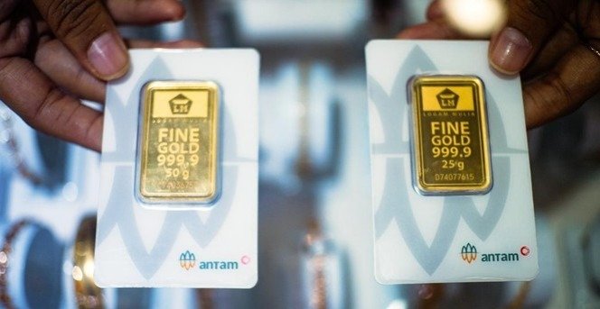 Harga Emas Antam Hari Ini Naik Rp40.000, Tembus Rp3.068.000 per Gram