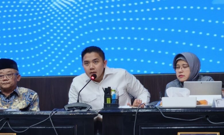 Seskab Teddy Tegaskan Produk AS Tetap Wajib Sertifikasi Halal dan Izin BPOM