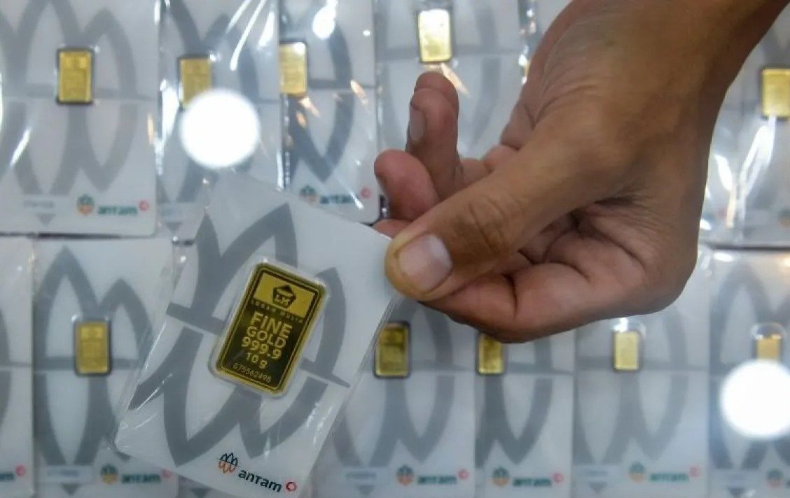 Harga Emas Antam Anjlok Rp183.000 Hari Ini Menjadi Rp2.844.000 per Gram