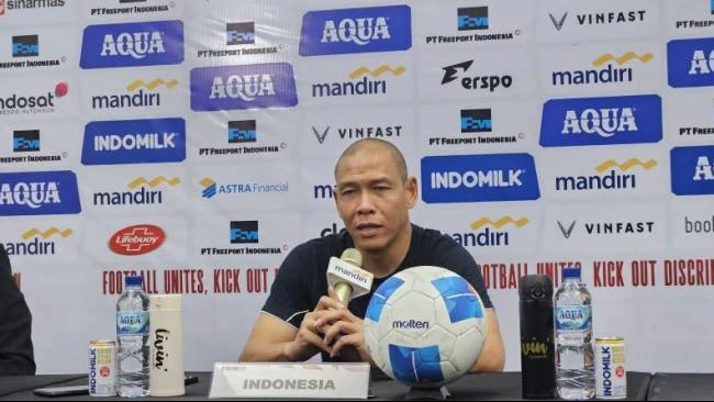 Timnas Indonesia U-17 Kalah 2-3 dari China, Nova Arianto Soroti Mental Pemain