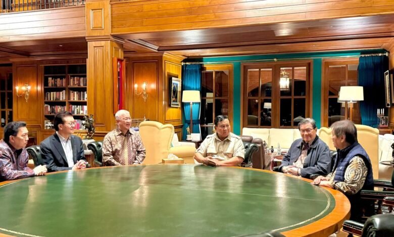 Prabowo Bertemu 5 Pengusaha Top di Hambalang, Perkuat Kolaborasi Ekonomi Nasional