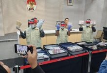 KPK Tahan Pejabat Bea Cukai, Sita Rp5,19 Miliar dari Safe House di Ciputat