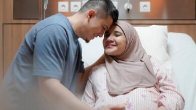 Zaskia Sungkar Melahirkan Anak Ketiga, Irwansyah Ungkap Rasa Syukur Penuh Haru