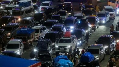 Arus Mudik Lebaran 2026, Pelabuhan Merak Ramai Pemudik, Polisi Perketat Pengamanan