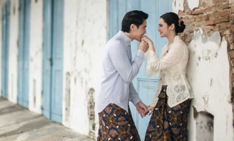 Prewedding Kedua El Rumi dan Syifa Hadju di Keraton Solo, Tampil Elegan dengan Busana Jawa