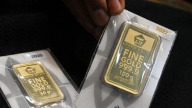 Harga Emas Antam Turun Rp25.000 Hari Ini, 1 Gram Jadi Rp3.024.000