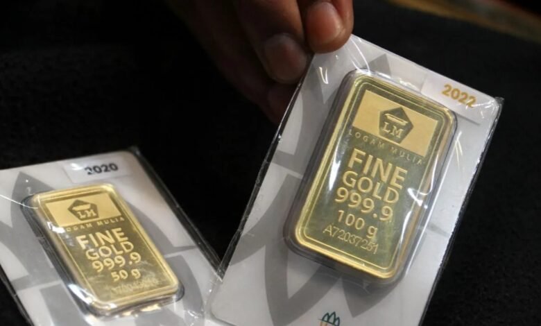 Harga Emas Antam Turun Rp25.000 Hari Ini, 1 Gram Jadi Rp3.024.000